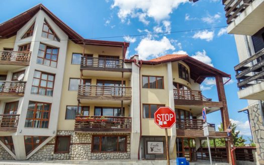 Furnished 2 bed on Eagles Nest