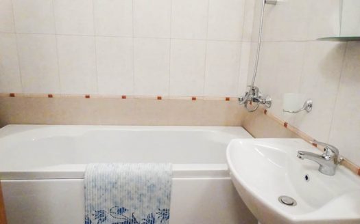 Top floor Studio on Aspen Suites