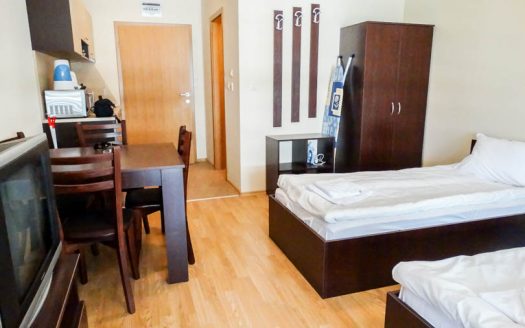 Top floor Studio on Aspen Suites