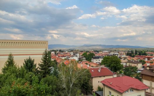 Spacious 2 bed apartment in Razlog