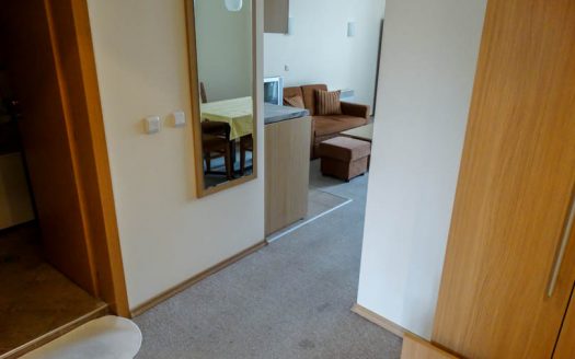 Furnished 2 bed on 2 Rivers