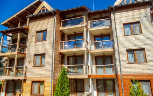 Furnished 2 bed with garden on Pirin Golf