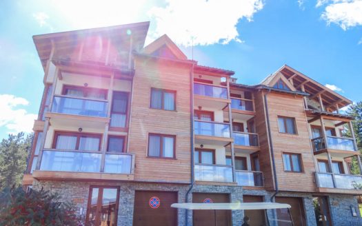 Furnished 2 bed with garden on Pirin Golf