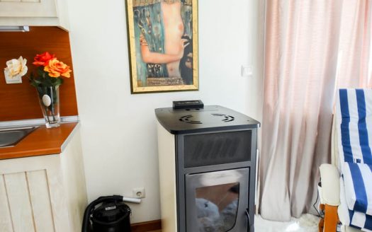 Furnished 2 bed with garden on Pirin Golf