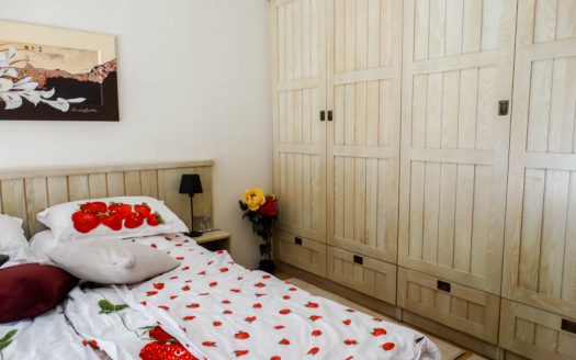 Furnished 2 bed with garden on Pirin Golf