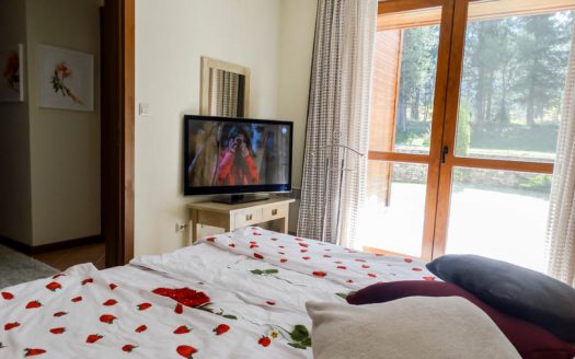 Furnished 2 bed with garden on Pirin Golf