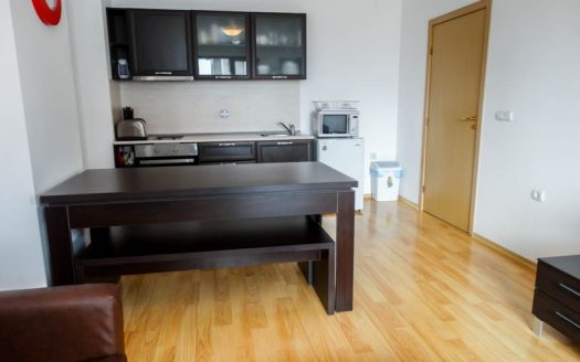 Furnished 2 bed on 3 Mountains