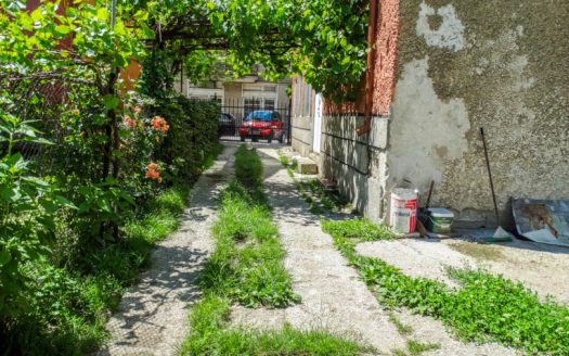 4 floor family house in Velingrad