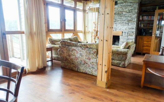 Furnished 2 bedroom house on Katarino Spa