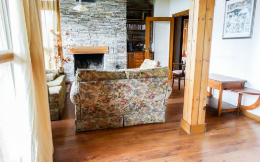Furnished 2 bedroom house on Katarino Spa