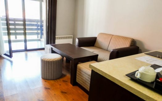 Furnished studio on Casa Karina
