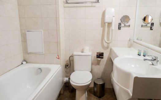 Furnished 1 bed on Dream Complex