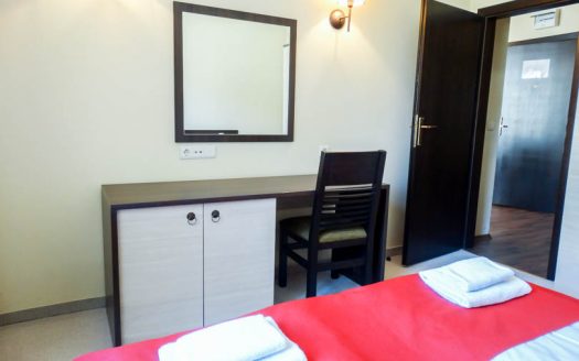 Furnished 1 bed on Dream Complex