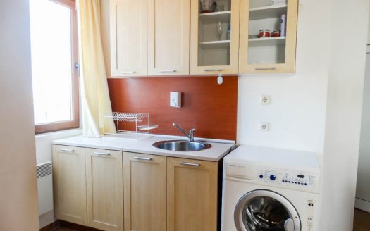 Furnished studio on Four Leaf Clover