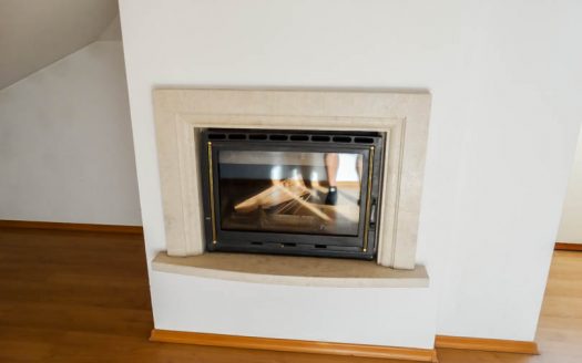 Furnished 2 bed Penthouse on Refectory