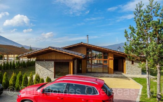 Luxury 3 bed villa on Pirin Golf
