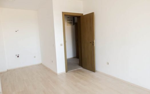 2 bed 2 bath on St Johns Park
