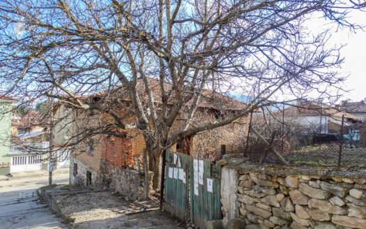 3 bed country house near Banya