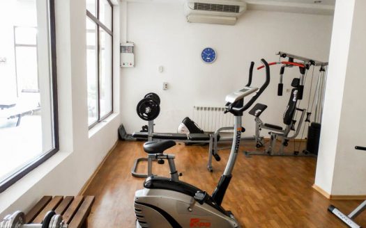 Furnished 1 bed on Orbilux
