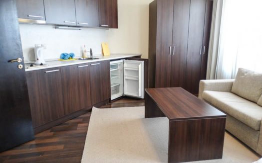 Furnished studio on Aspen House