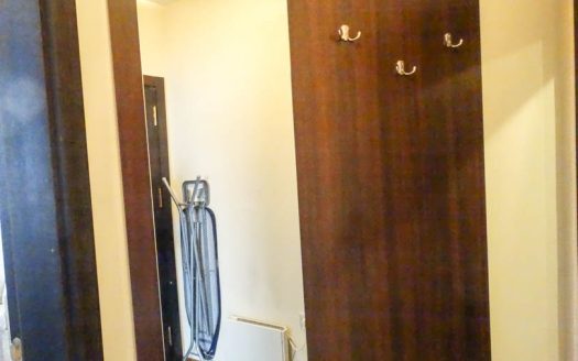 Furnished studio on Aspen House
