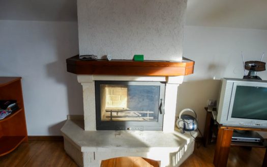 Furnished Penthouse 1 bed on Efir