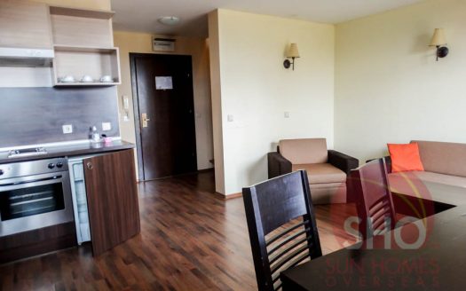 Furnished 2 bed duplex on Dream