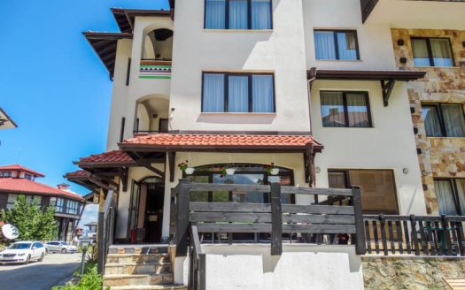 Furnished 1 bed duplex on Dream