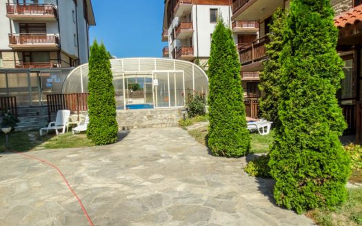 Furnished studio on Four Leaf Clover