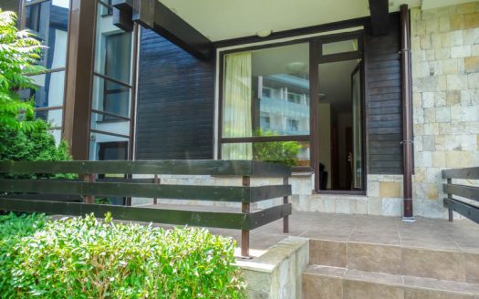 Furnished studio on Aspen Suites
