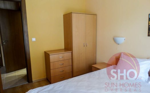 Furnished 1 bed on St Ivan