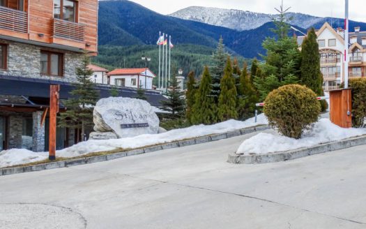 Furnished 1 bed on St Ivan