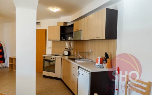 Furnished 2 bed on Aspen Golf