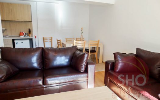 Furnished 2 bed on Aspen Golf