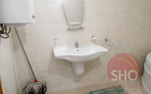 Furnished 2 bed on Aspen Golf