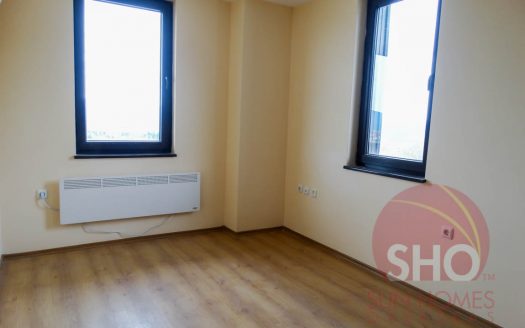 Brand new 2 bed on Royal Park