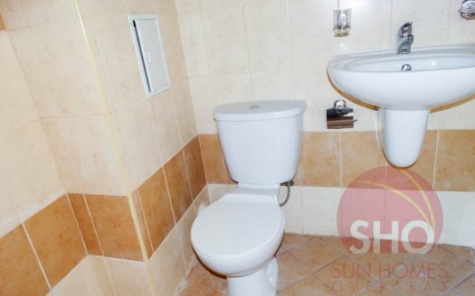 Brand new 2 bed on Royal Park