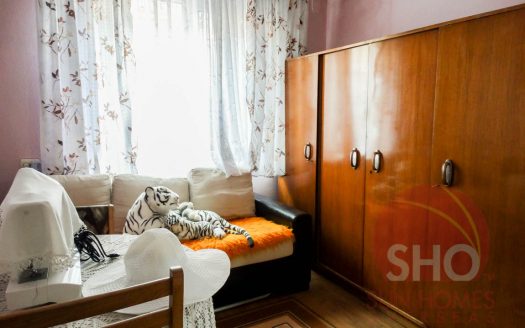 Furnished 2 bed house in Razlog