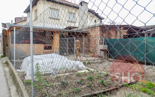 Furnished 2 bed house in Razlog