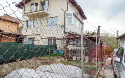 Furnished 2 bed house in Razlog