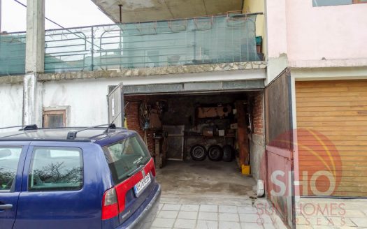 Furnished 2 bed house in Razlog