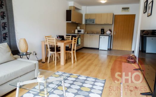 Furnished 1 bed on Aspen Golf