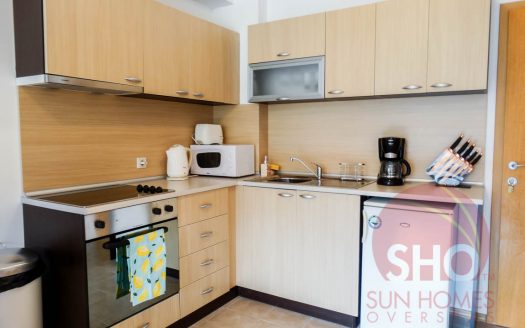 Furnished 1 bed on Aspen Golf