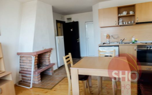 Furnished studio on Four Leaf Clover