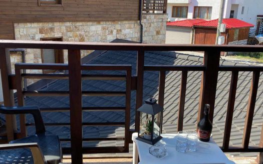 Furnished 2 bed on Adeona