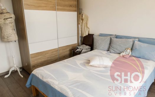 Furnished 2 bed on 3 Mountains