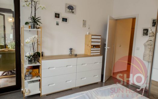 Furnished 2 bed on 3 Mountains