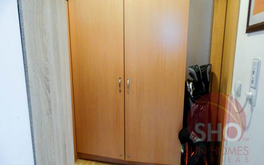 Furnished 2 bed on 3 Mountains