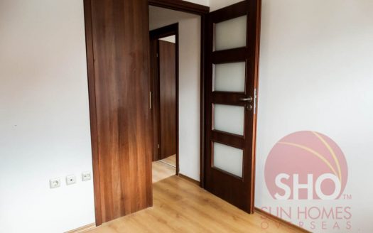 Brand new 1 bed penthouse on Royal Park