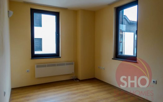 Brand new 2 bed on Royal Park